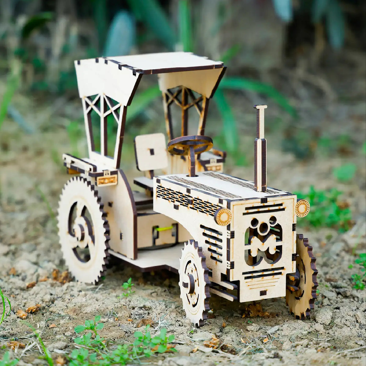 DIY 3D Rusty Tractor Model Kit for 8+ Year old Kids – Mittimate